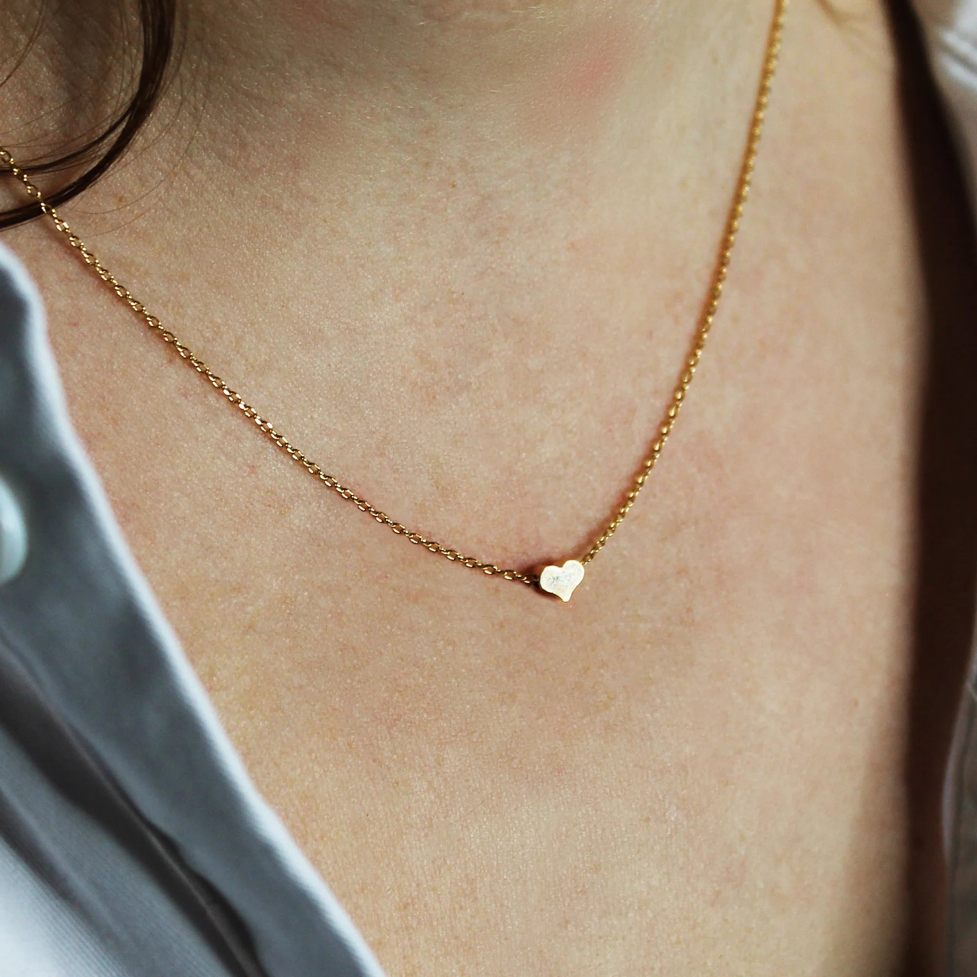 Dainty Heart Necklace - Gold